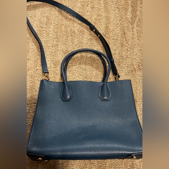 Michael Kors Blue Purse - Picture 2 of 4
